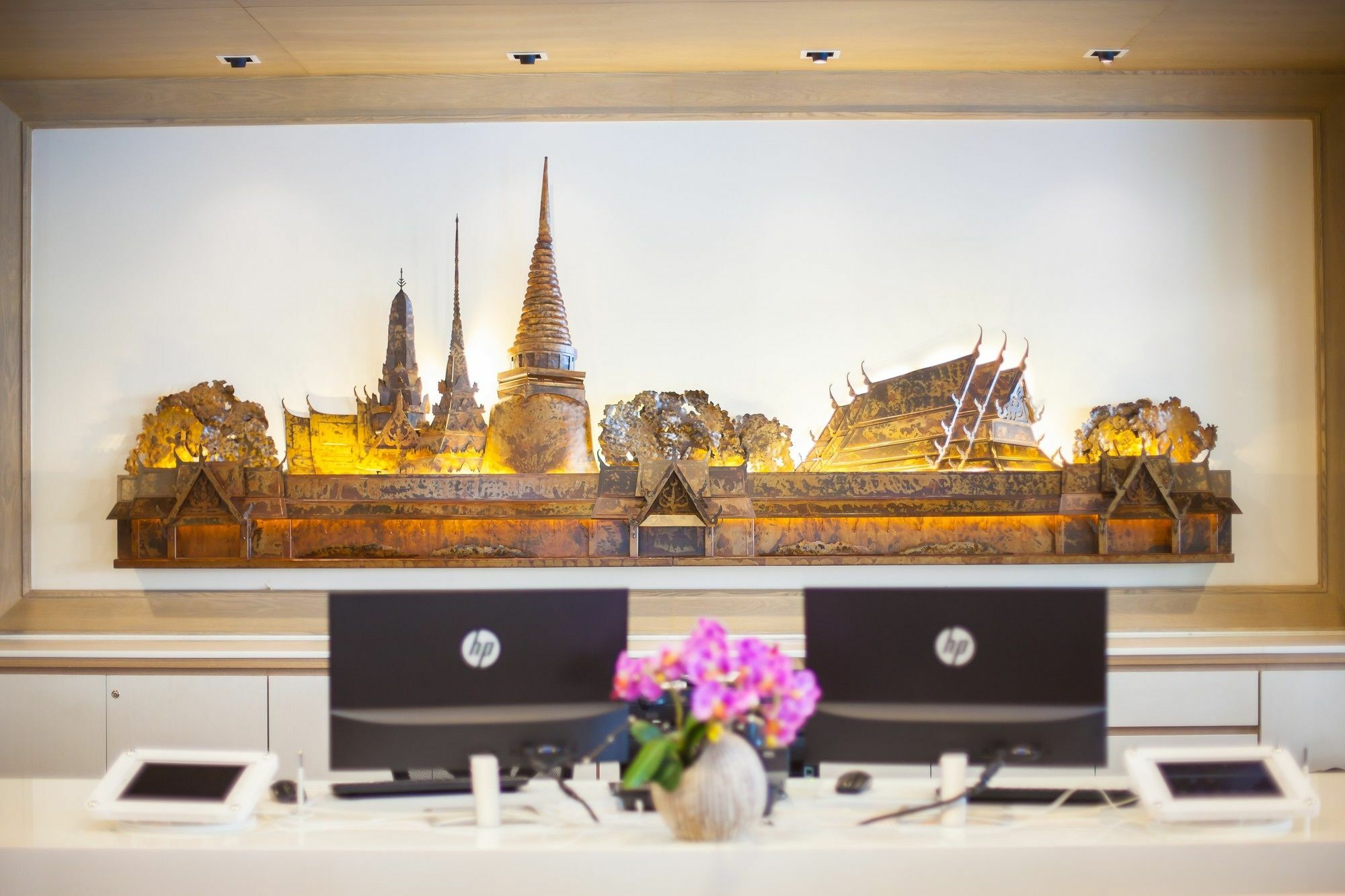 New Siam Palace Ville Hotel - Sha Extra Plus Certified Bangkok Exterior photo